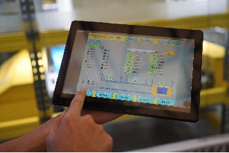 The shuttle racking system is a semi-automatic dense storage system composed of racks and shuttle carts.